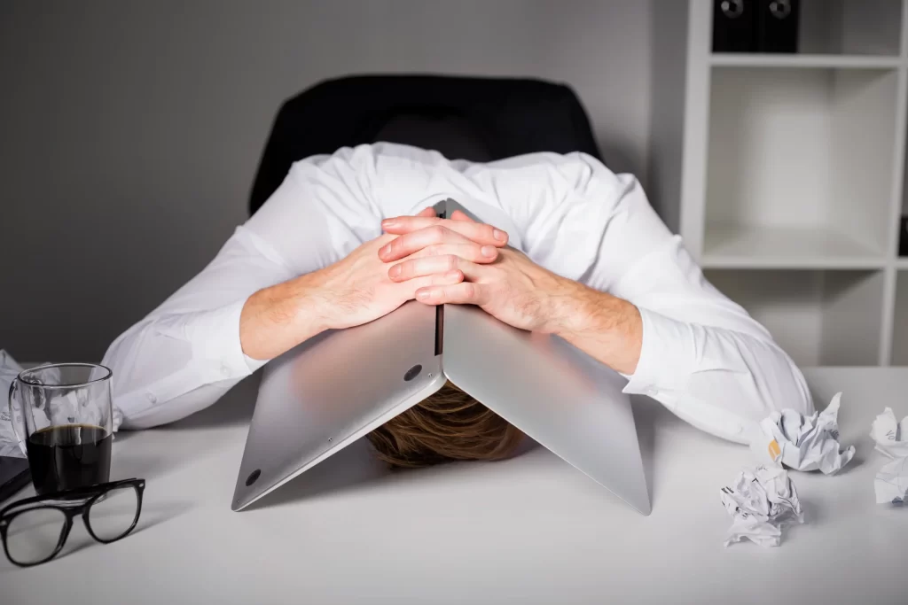 Pazartesi Sendromu Nedir? Neden Olur? Nasıl Atlatılır?